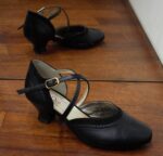 Damesko med lille hæl.